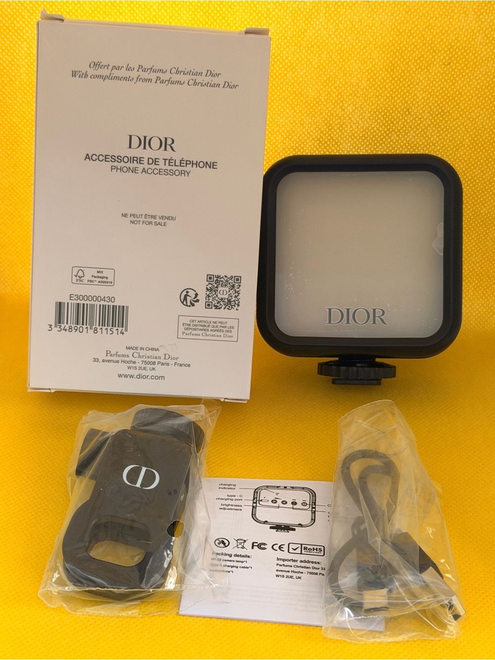 Dior Photo Phone LED Light - Picture 2 of 3